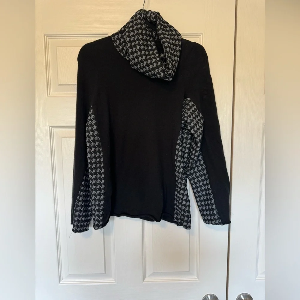 J Crew Cowl Neck Houndstooth Italian cashmere Sweater